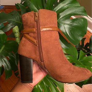 Classic brown H&M boot heel